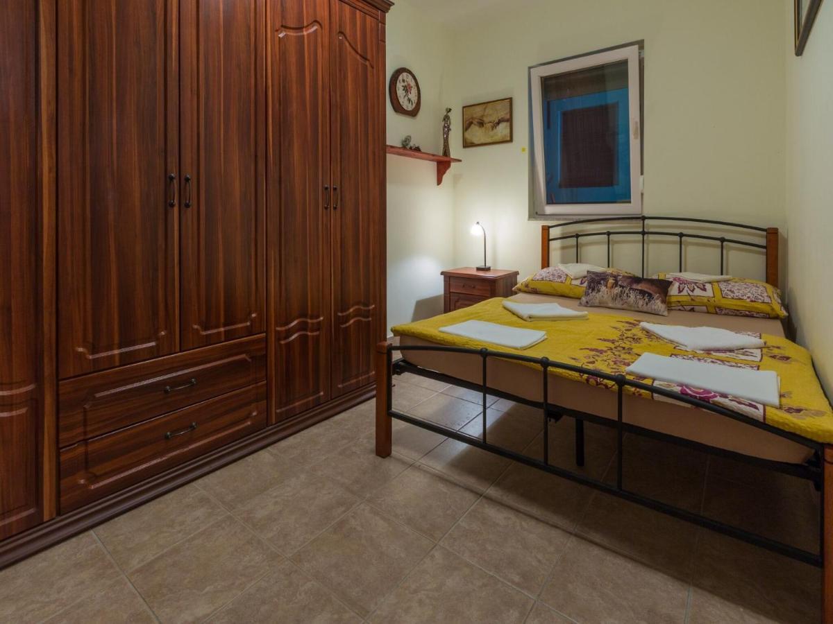 Apartments Ruza Цриквеница Экстерьер фото