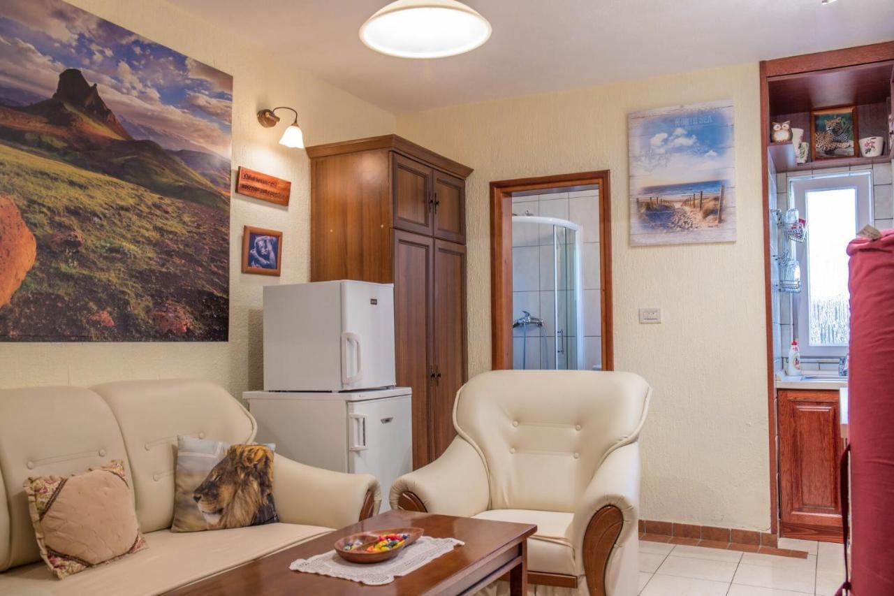 Apartments Ruza Цриквеница Экстерьер фото