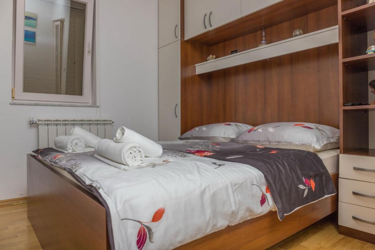 Apartments Ruza Цриквеница Экстерьер фото