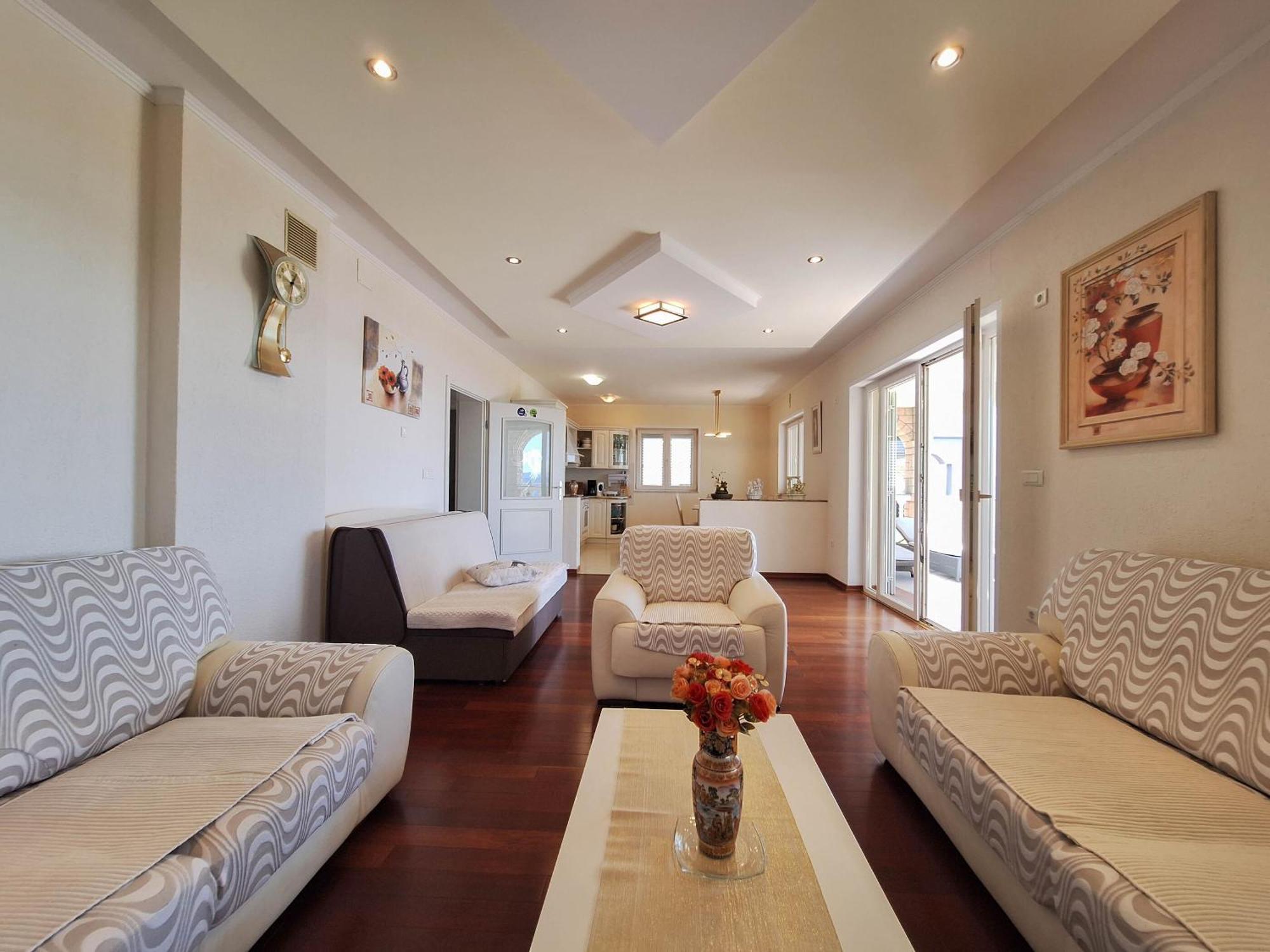 Apartments Ruza Цриквеница Экстерьер фото